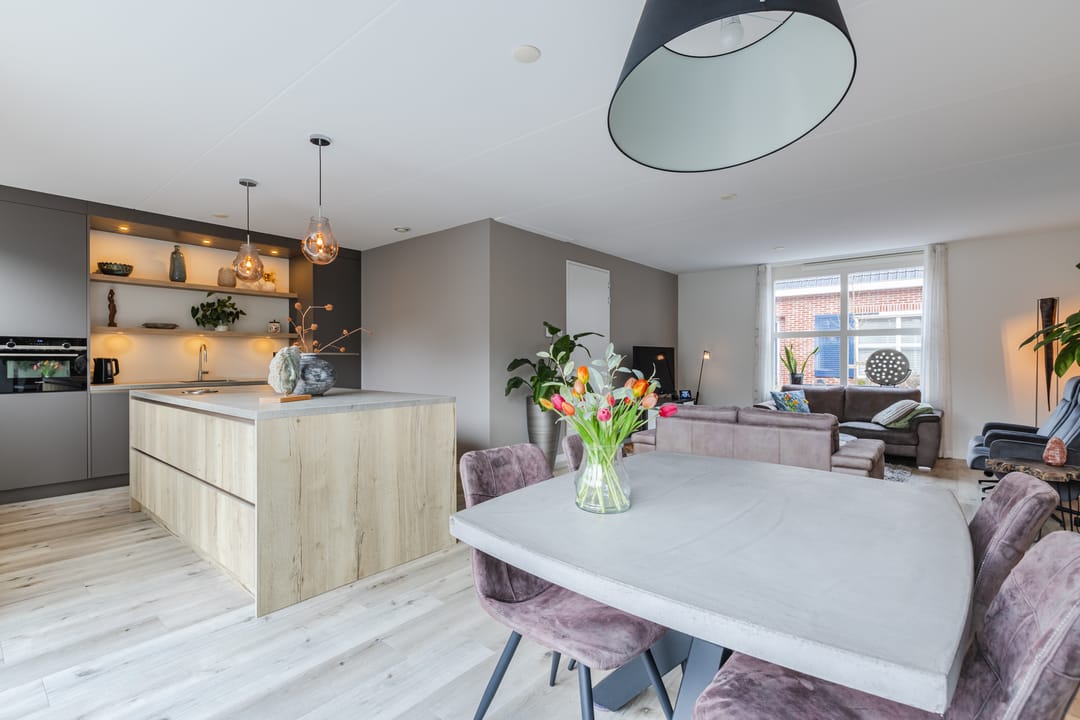 Foto 16 van Marktstraat 23-E