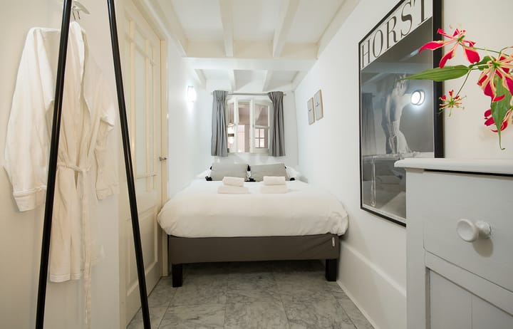 Photo 13 of Keizersgracht 337-H