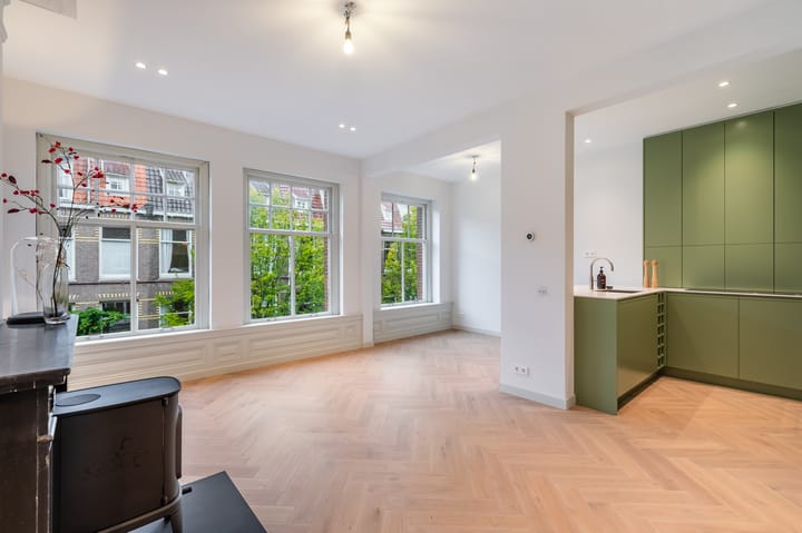 Photo 3 of Nicolaas Maesstraat 99-3