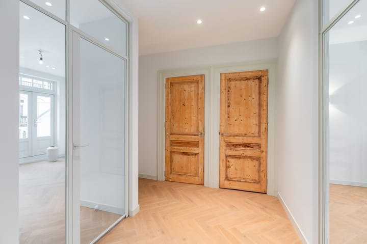 Photo 10 of Nicolaas Maesstraat 99-3