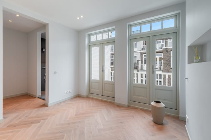 Photo 15 of Nicolaas Maesstraat 99-3