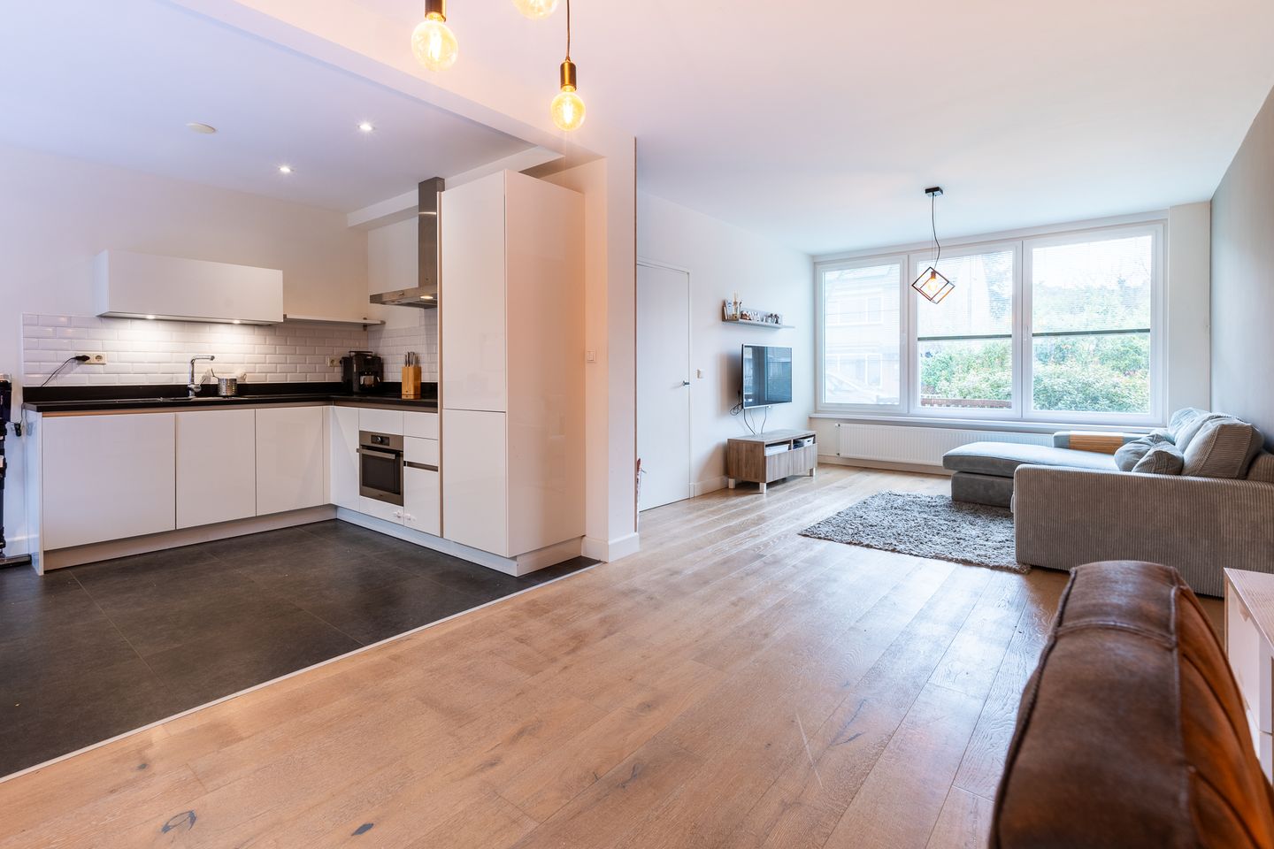 Foto 10 van Rozenstraat 35