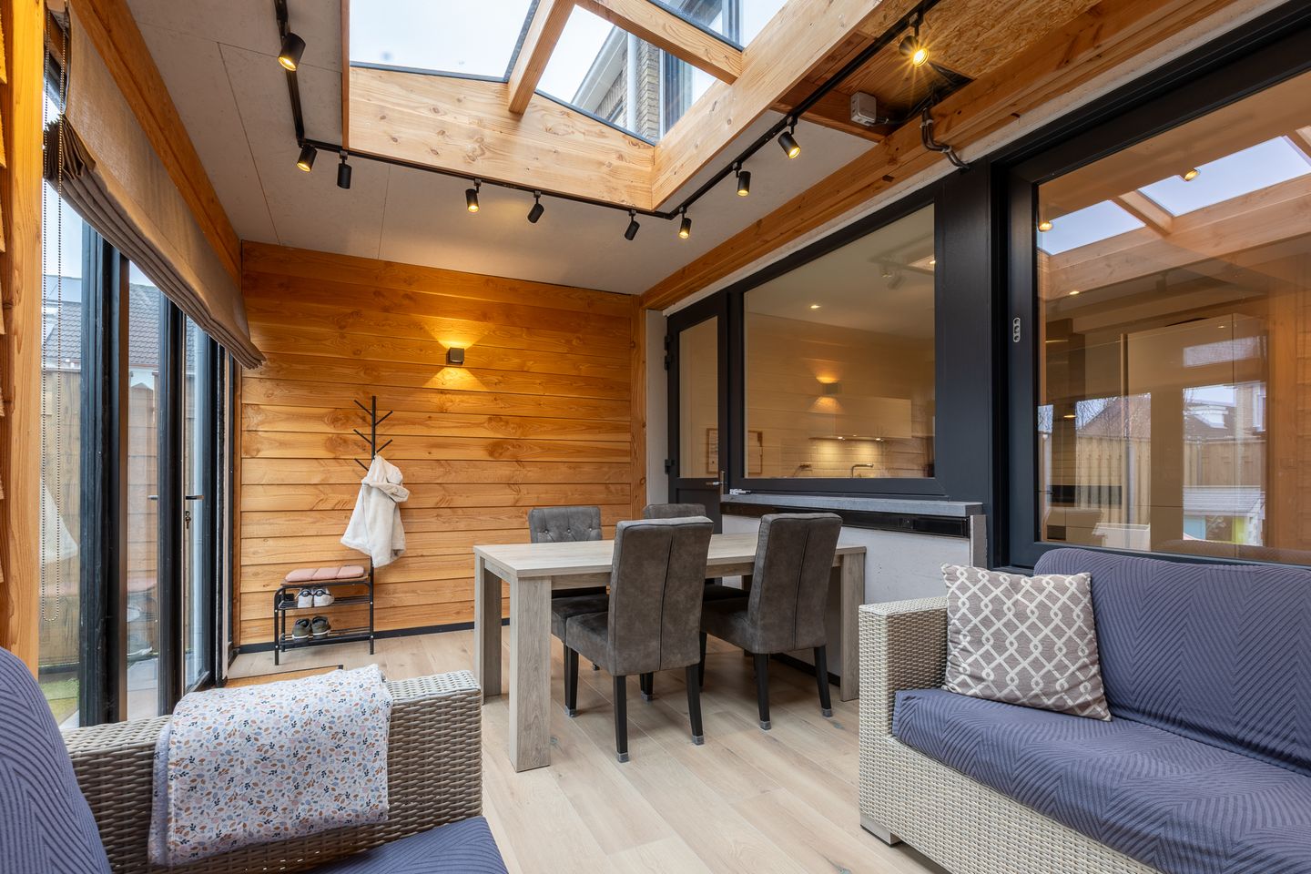 Foto 20 van Rozenstraat 35