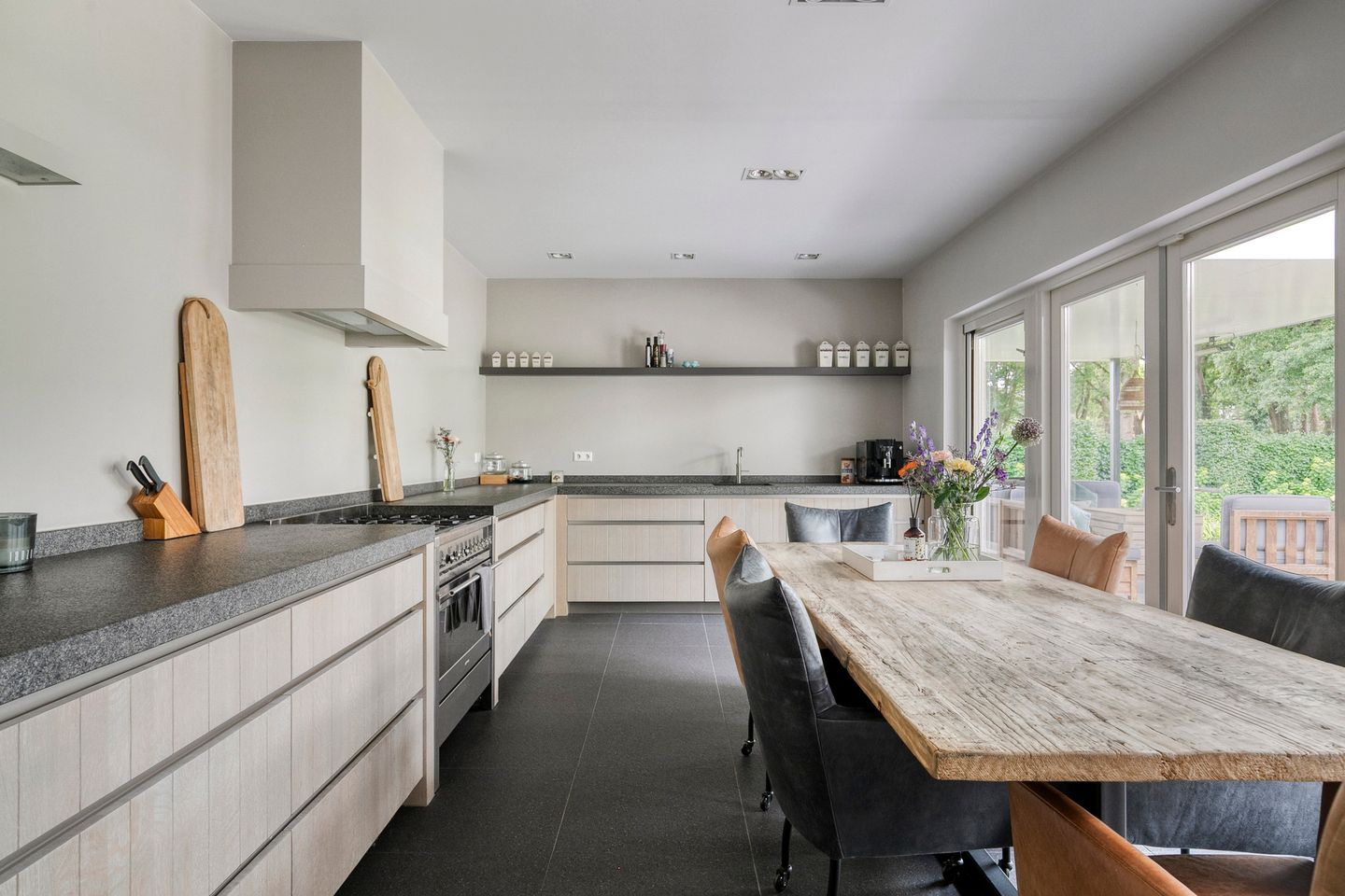 Foto 10 van van Hornestraat 15