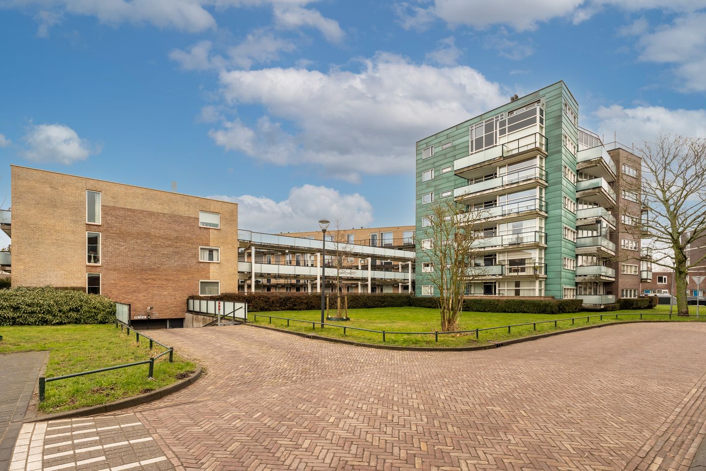 Foto 1 van Dokter De Liefdestraat 139