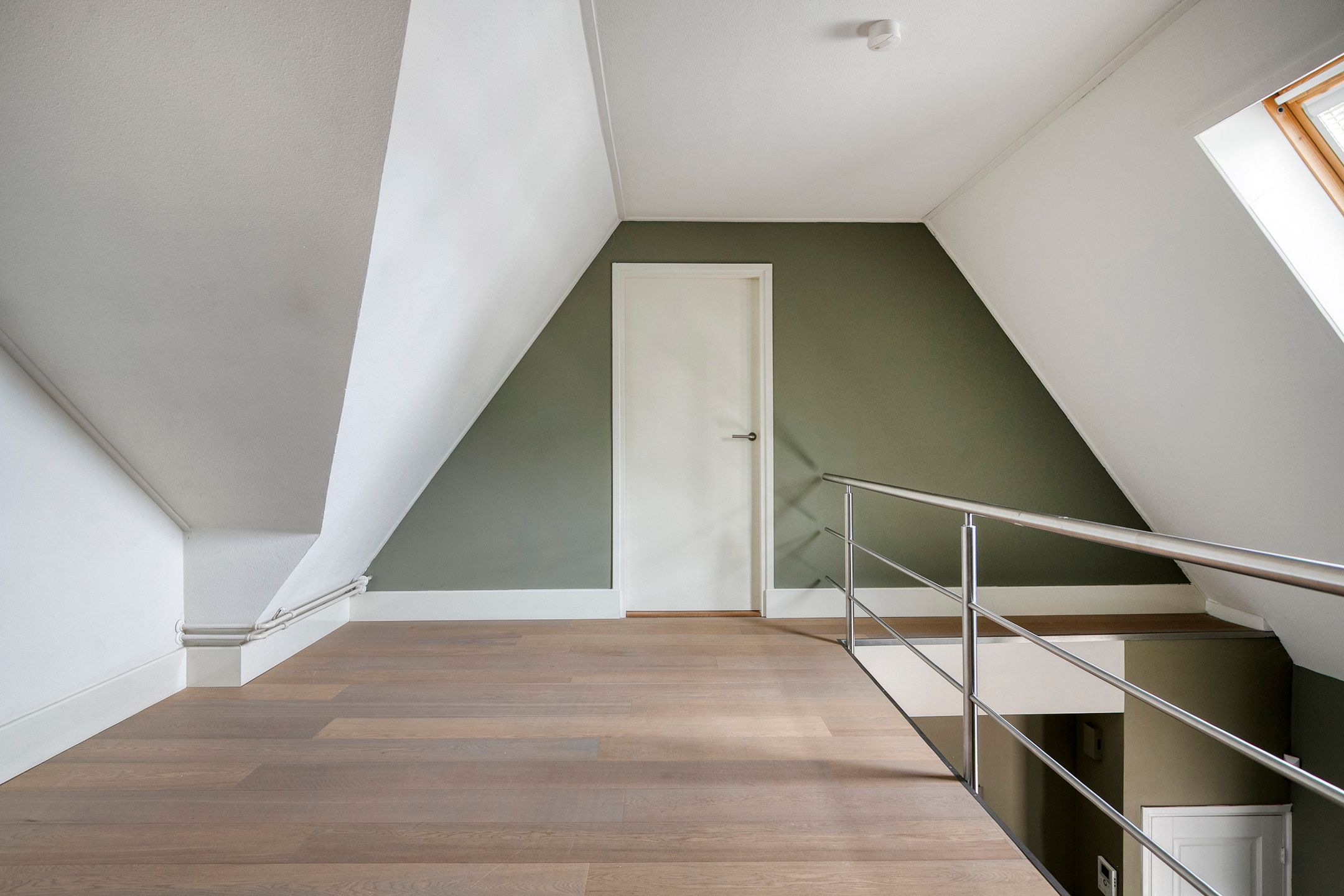 Foto 48 van van Hornestraat 15