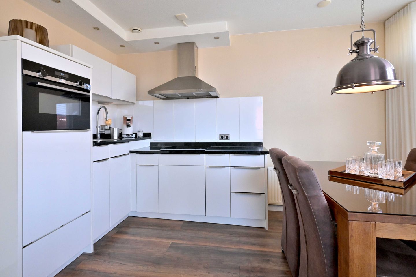 Photo 5 of Vincent van Goghstraat 23