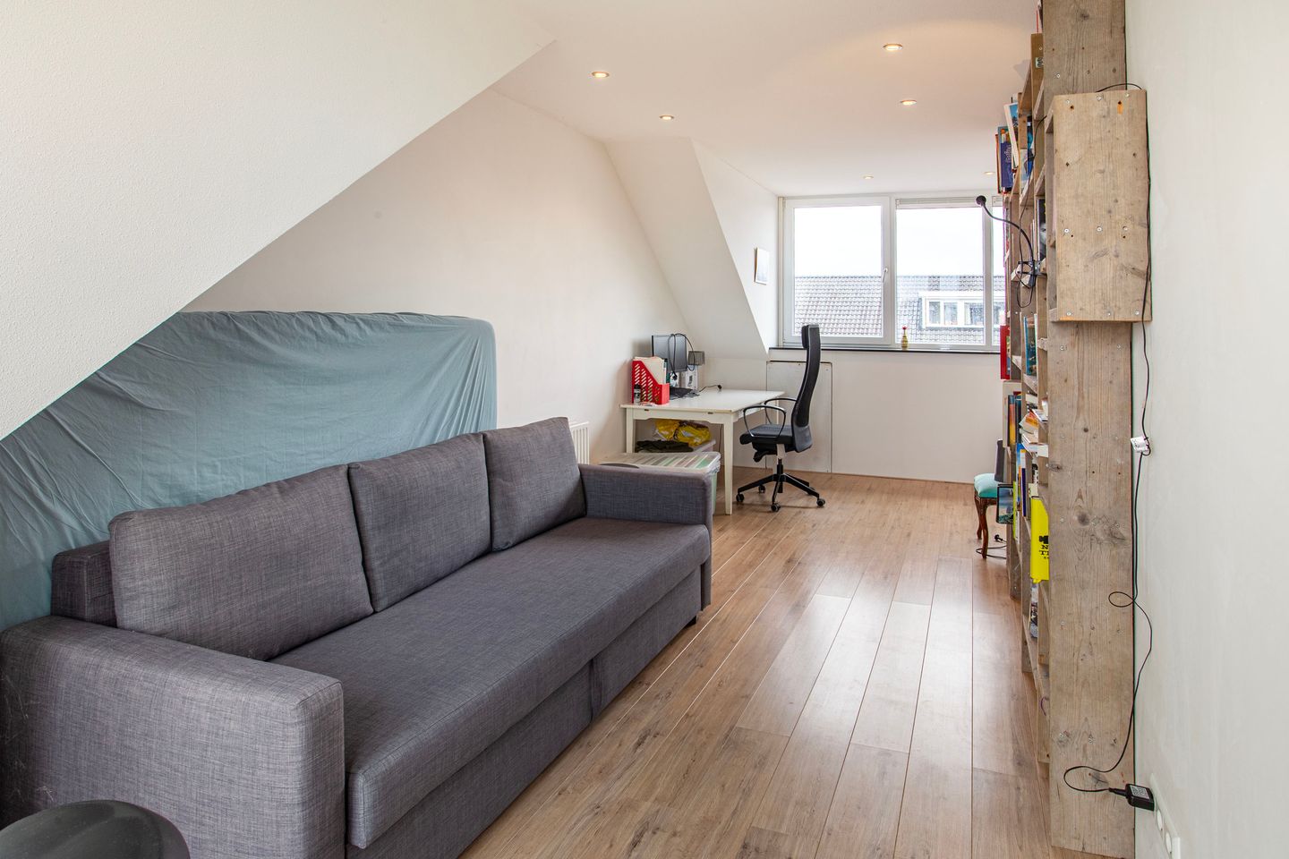 Photo 20 of Kruidentuinlaan 12