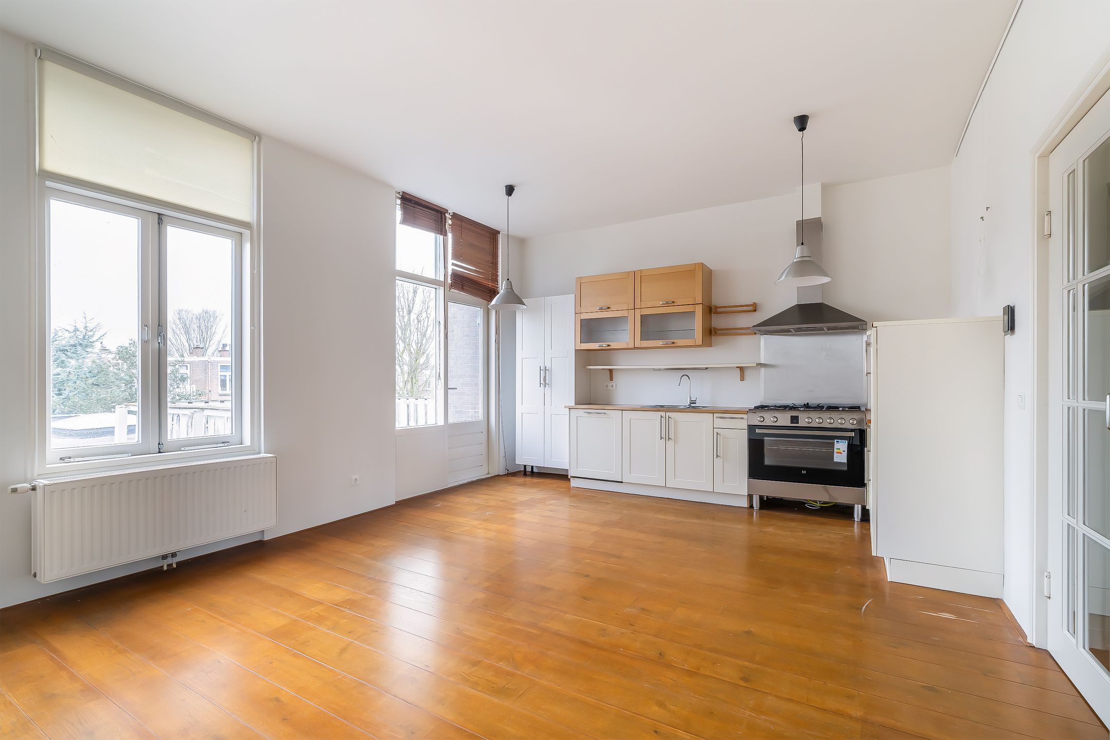 Foto 9 van Van Beverningkstraat 225-C