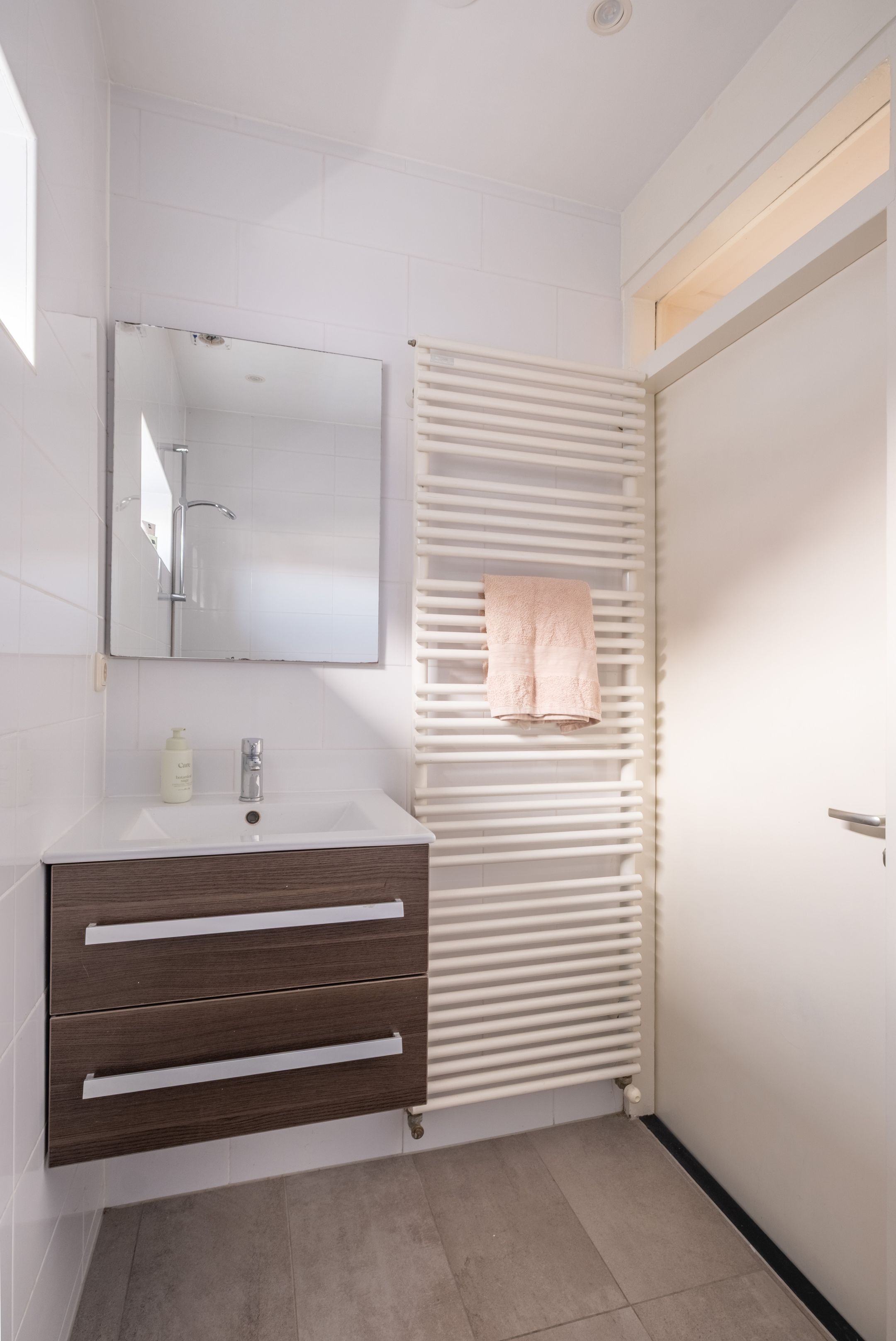 Photo 36 of Napjusstraat 19