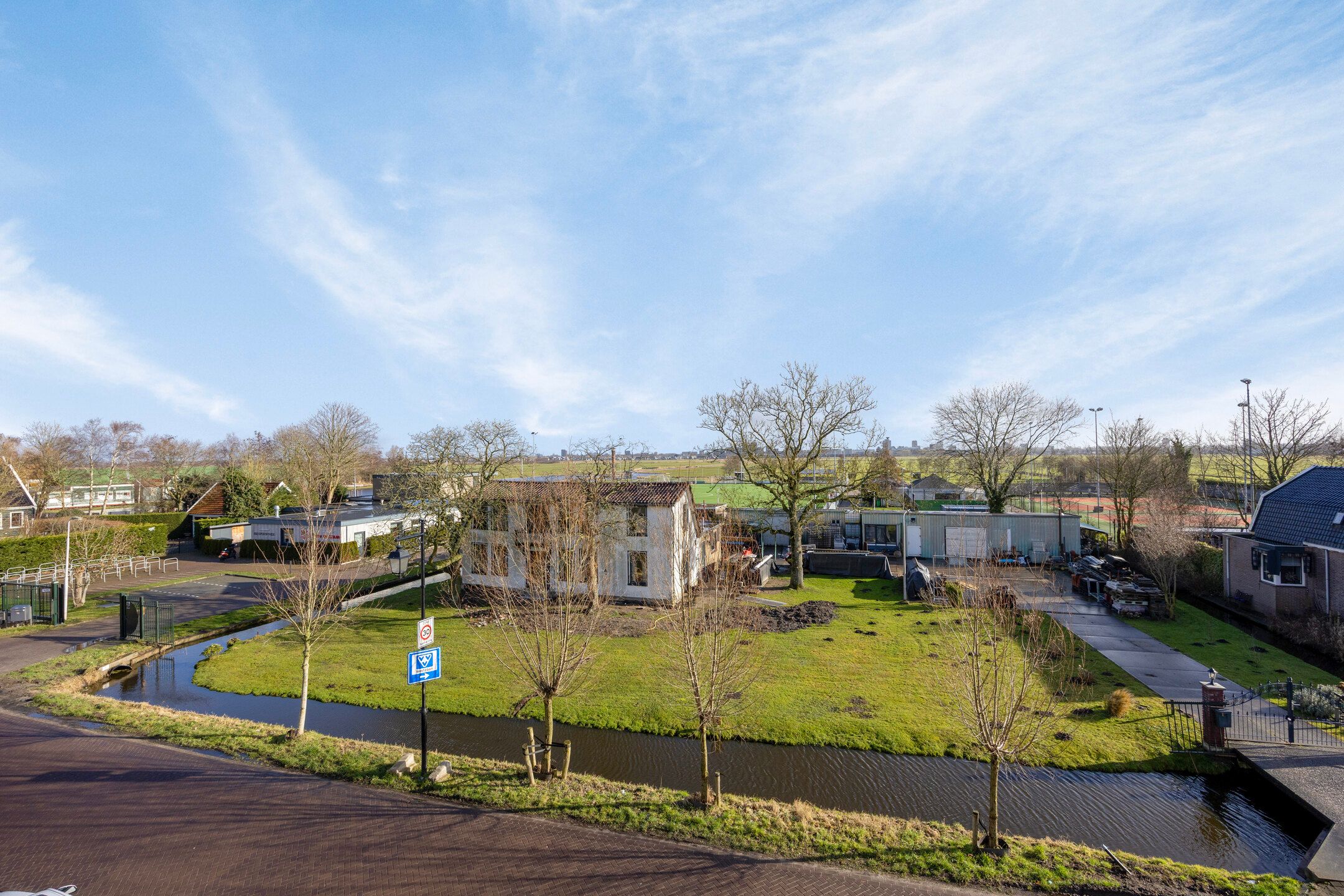 Foto 42 van Zuideinde 111