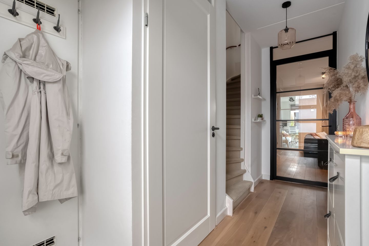 Foto 5 van Nieuw-Guineastraat 6