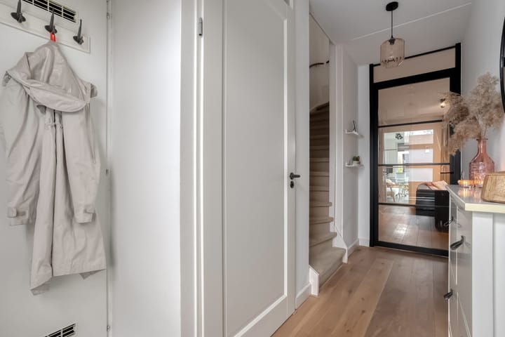 Foto 5 van Nieuw-Guineastraat 6