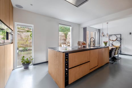 St. Antonielaan 24 secondary image