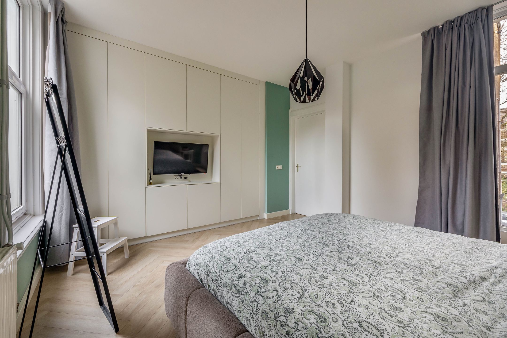 Photo 39 of St. Antonielaan 24