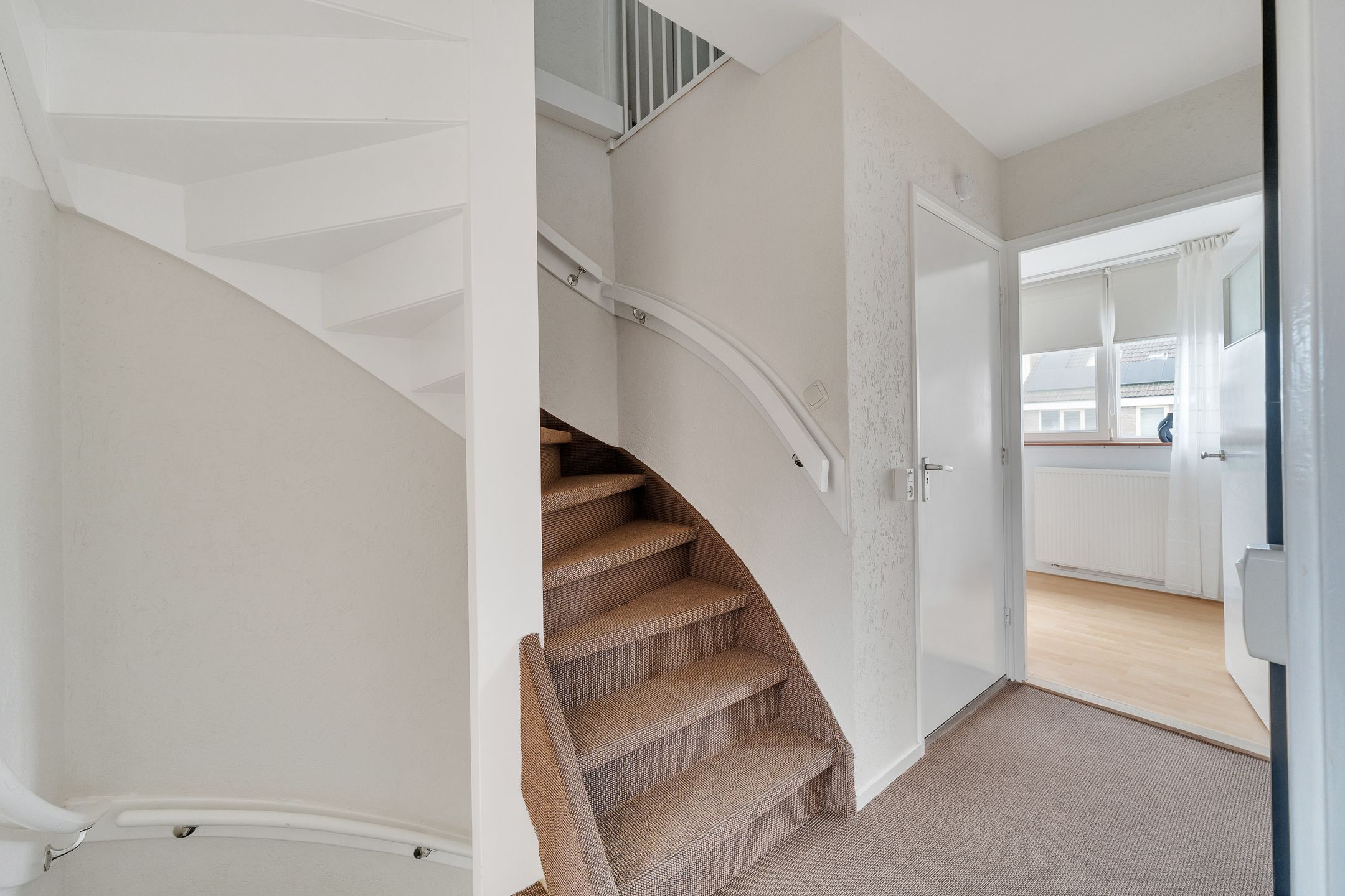 Photo 12 of Constantijn Huygensstraat 62