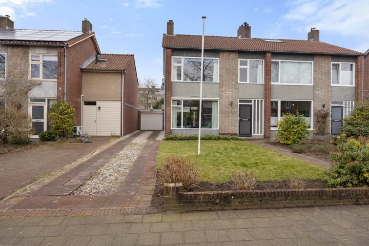 Foto 2 van van Peltlaan 222