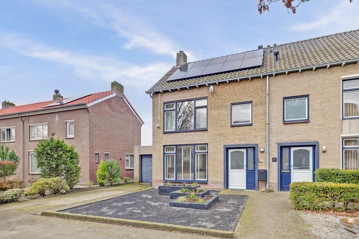 Photo 2 of Willibrorduslaan 63-A