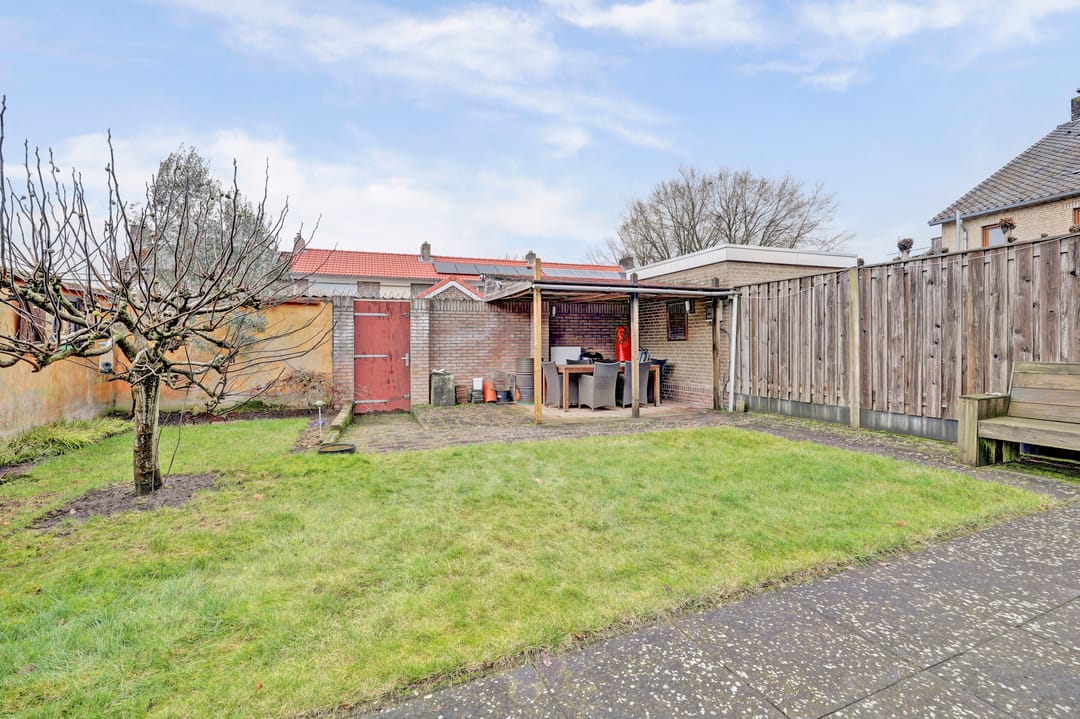 Photo 31 of Willibrorduslaan 63-A