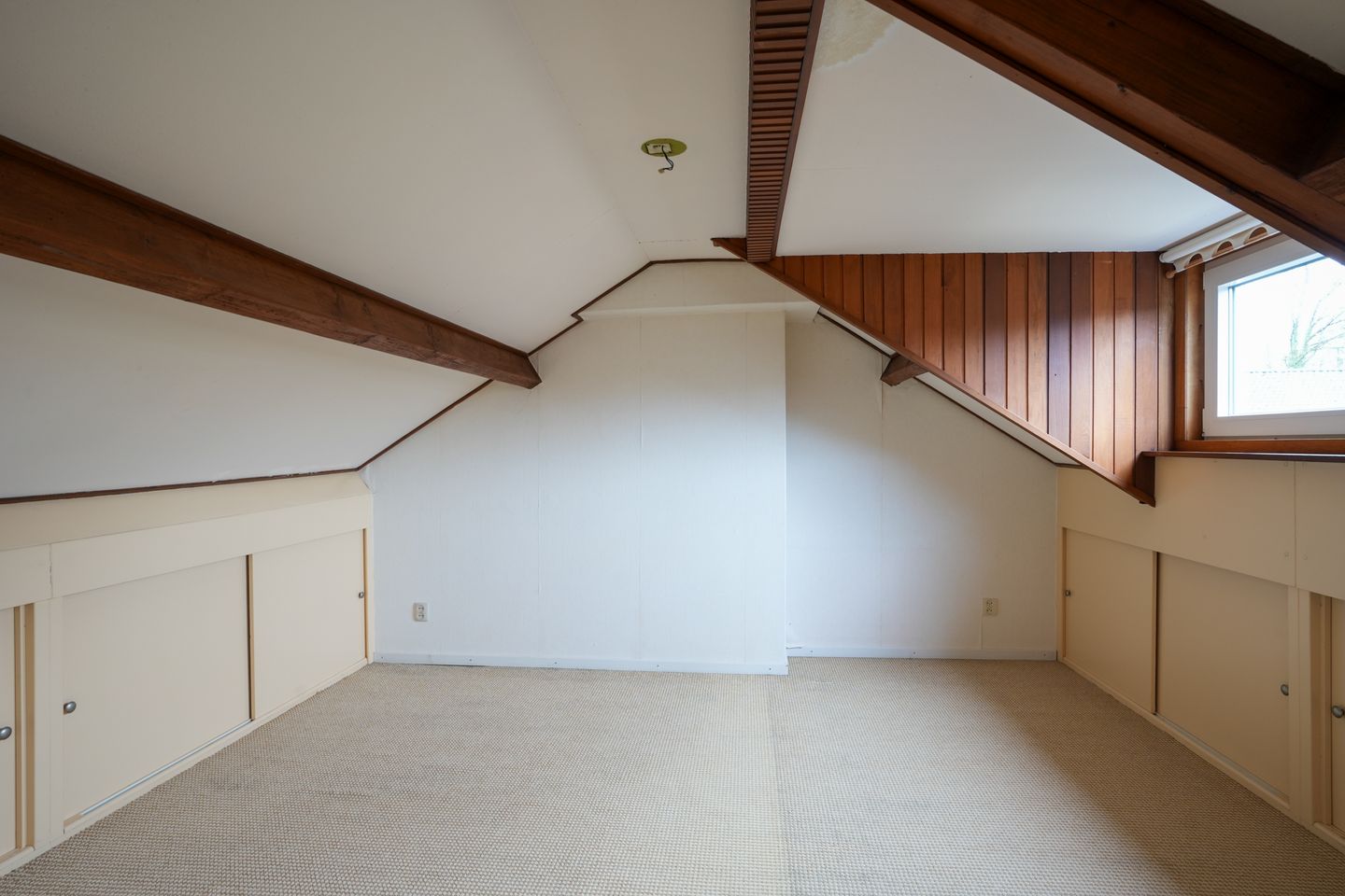 Photo 20 of Kerkdelstraat 15