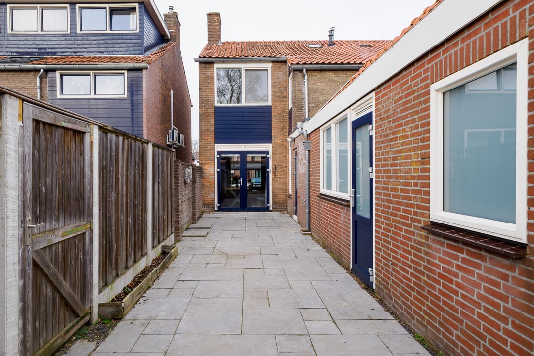 Photo 23 of Johannes ter Horststraat 11