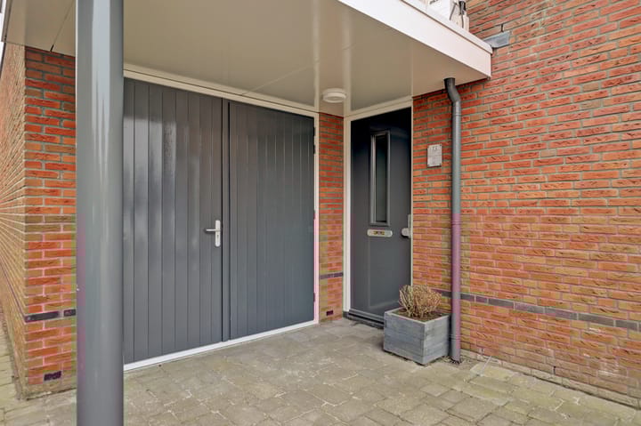 Photo 5 of Fregat 13