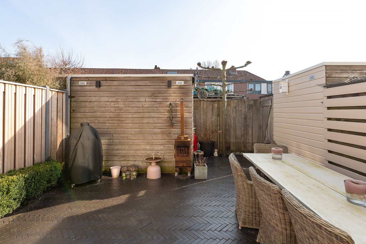 Foto 25 van Maria Beshof 12