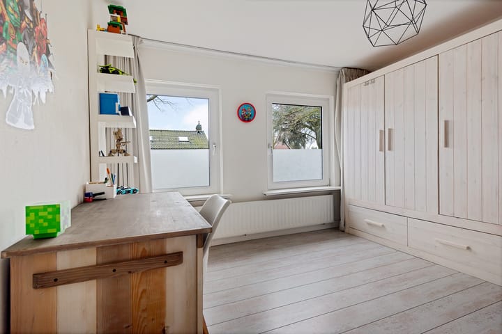 Foto 22 van Burgemeester Uijenstraat 33