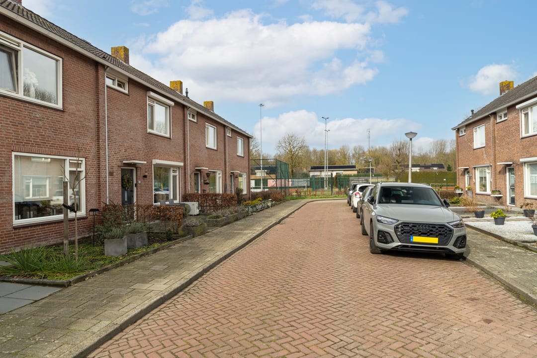 Photo 7 of Wendelnessestraat 13