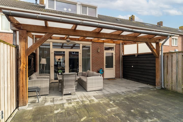Photo 4 of Wendelnessestraat 13