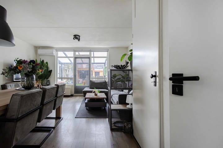 Foto 5 van Prins Clausstraat 102