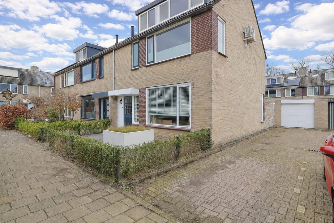 Photo 46 of Berliozstraat 16