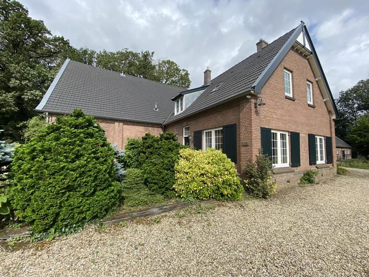 Photo 2 of Waaldijk 50