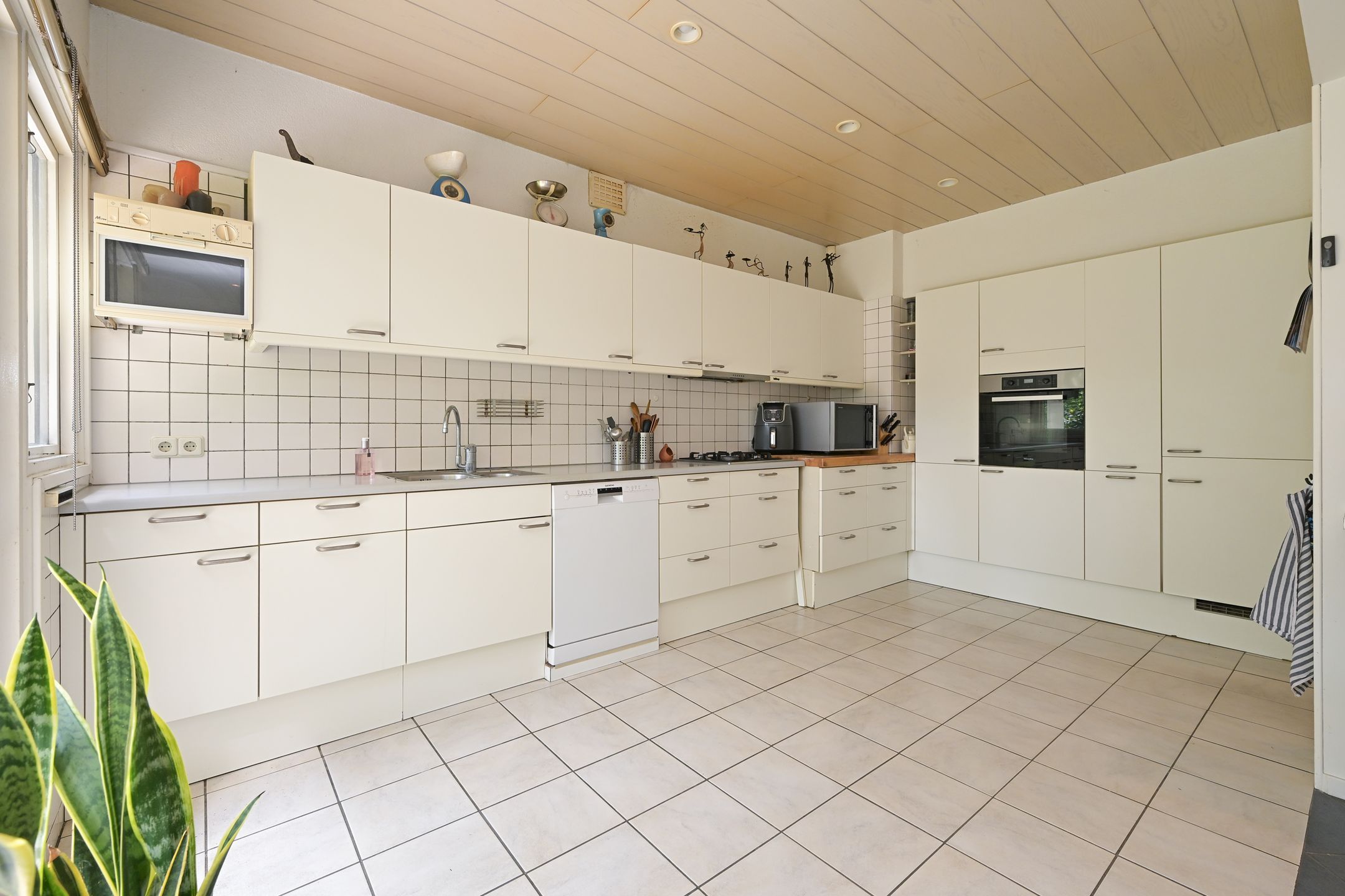 Photo 18 of Koekoekslaan 8