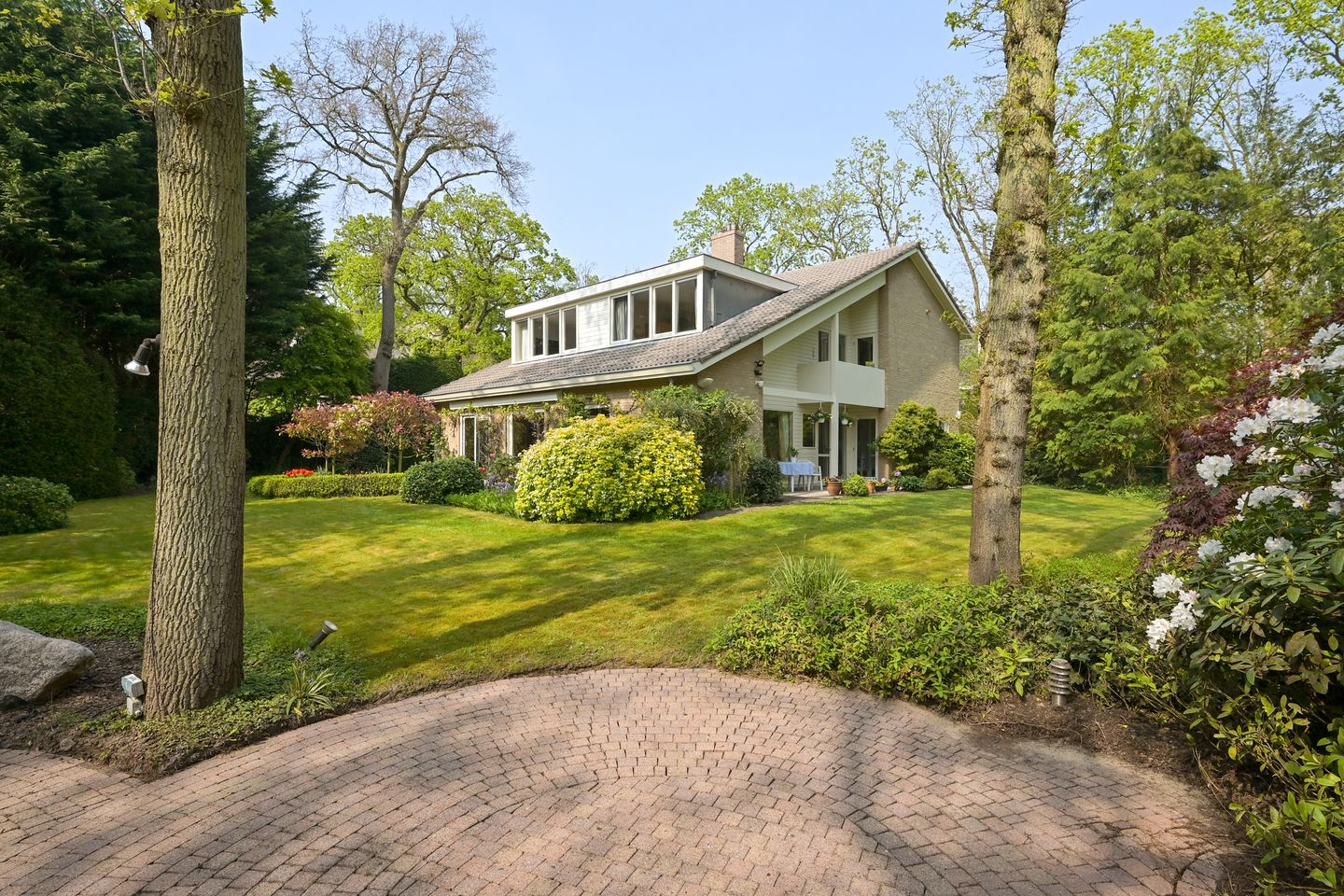 Photo 34 of Koekoekslaan 8