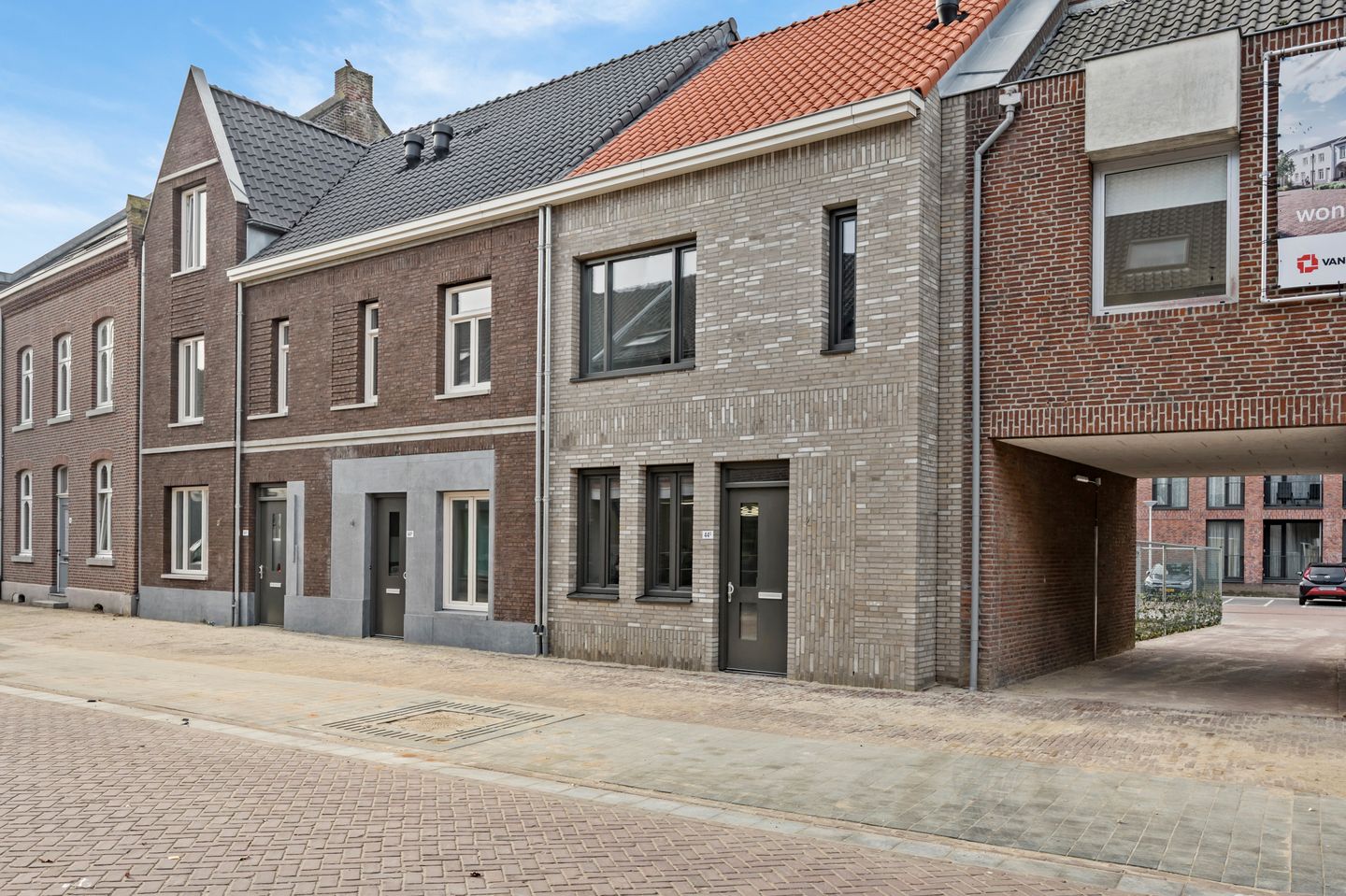 Photo 10 of Bovenste straat 44-C