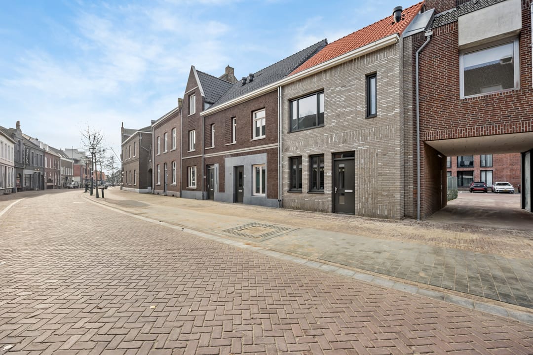 Photo 11 of Bovenste straat 44-C