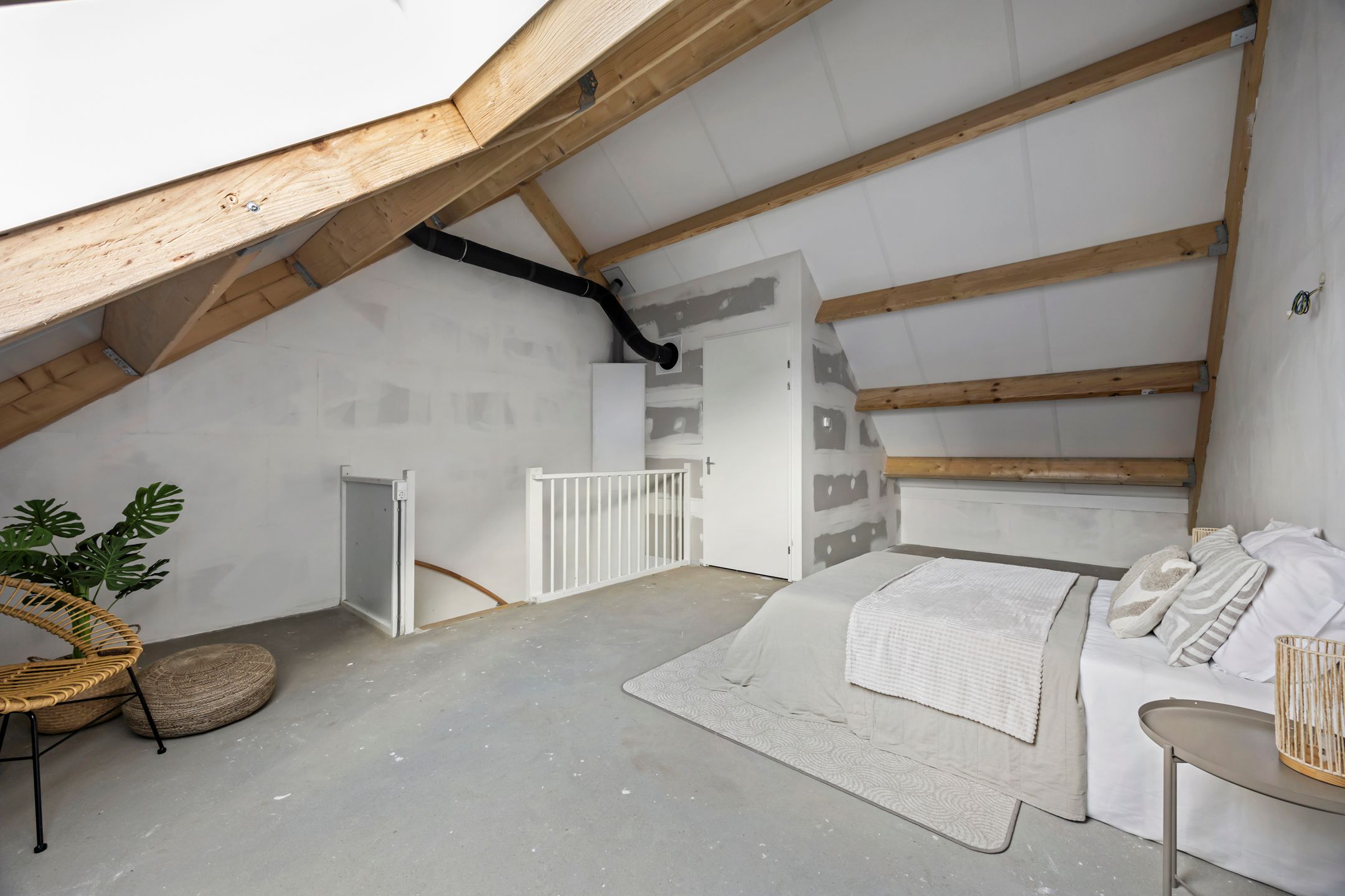 Photo 42 of Bovenste straat 44-C