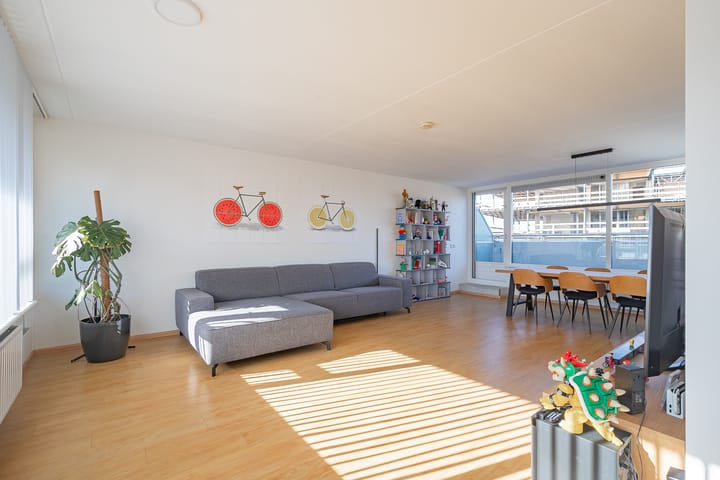 Photo 4 of Adelbert van Scharnlaan 175-D