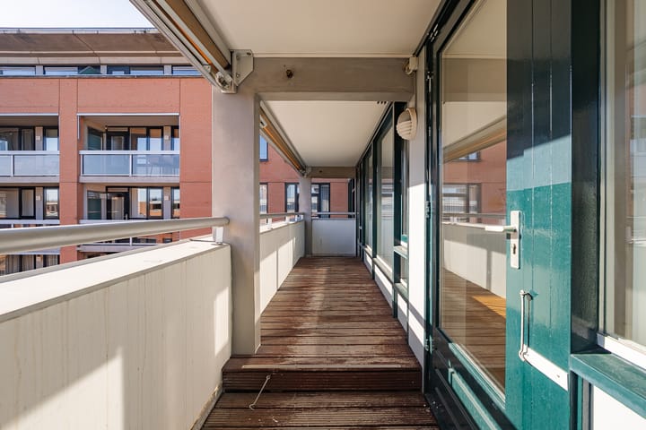 Photo 15 of Adelbert van Scharnlaan 175-D