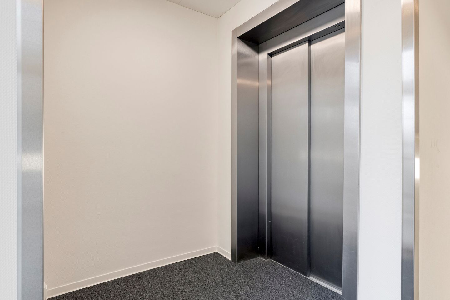 Foto 4 van Zuideinde 76-K