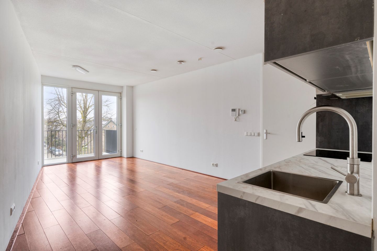 Foto 19 van Zuideinde 76-K