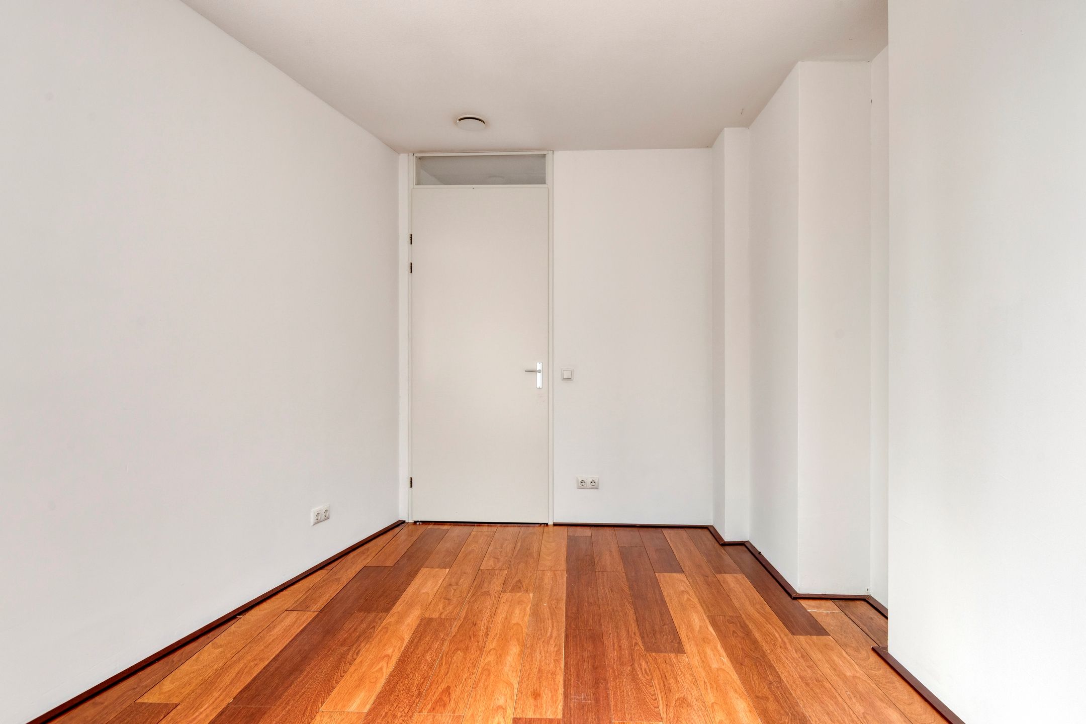 Foto 21 van Zuideinde 76-K