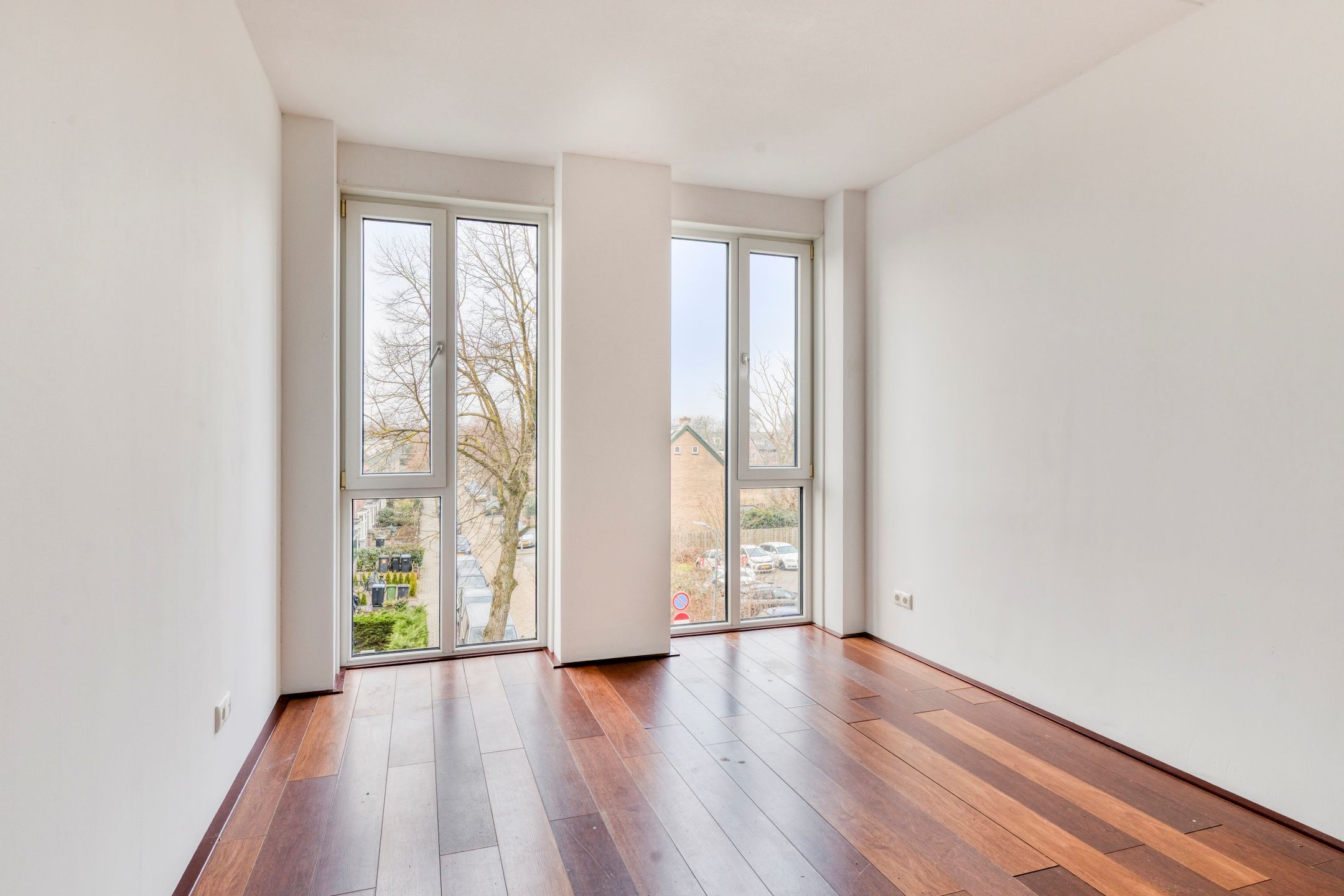 Foto 24 van Zuideinde 76-K