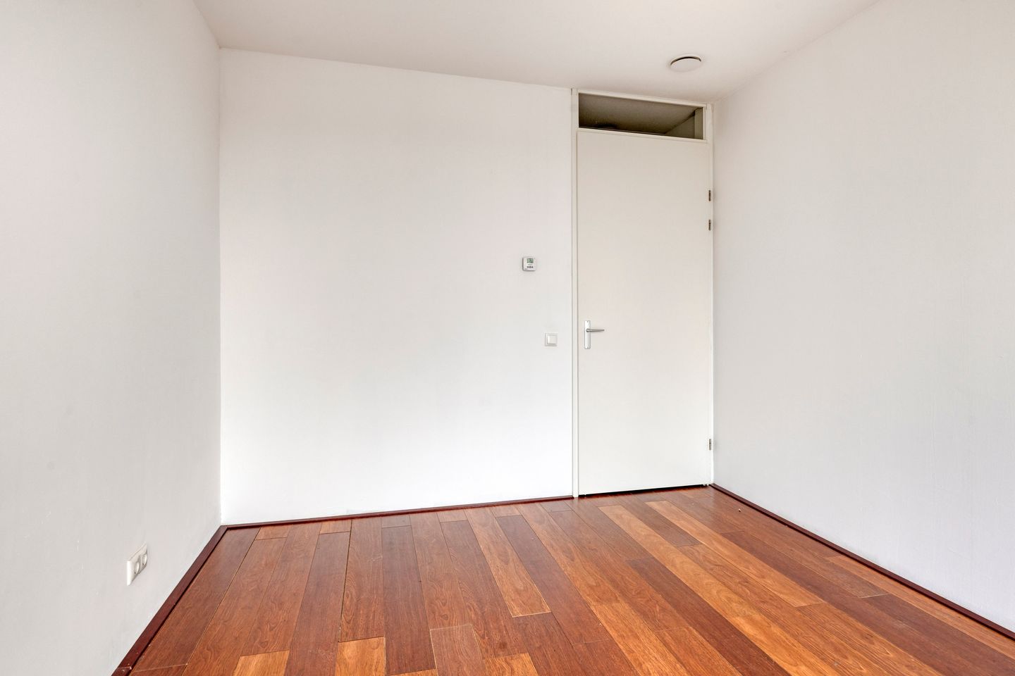 Foto 25 van Zuideinde 76-K