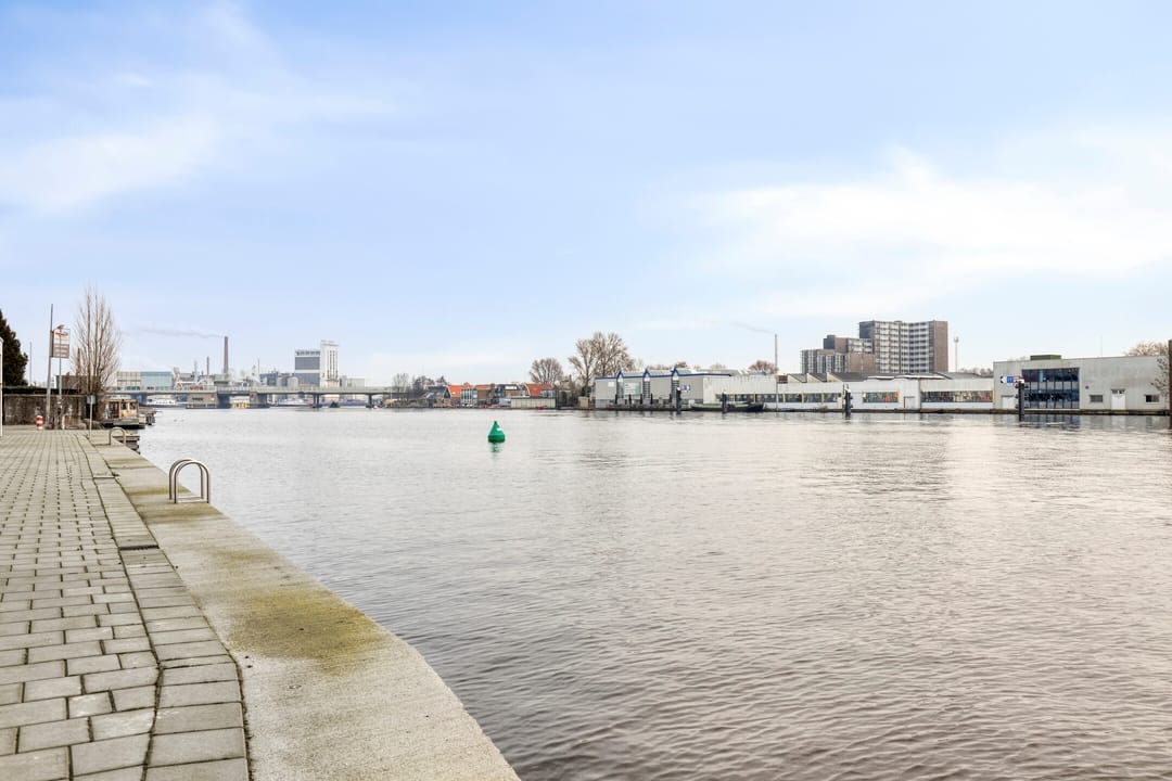 Foto 28 van Zuideinde 76-K