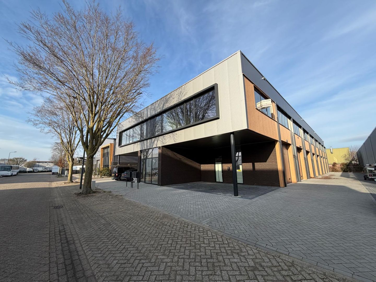 Bekijk foto 2 van Friezenstraat 12-K