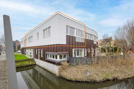 Ter Lips 135 secondary image