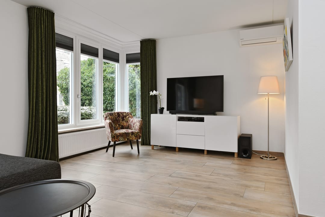 Foto 8 van Leistraat 1