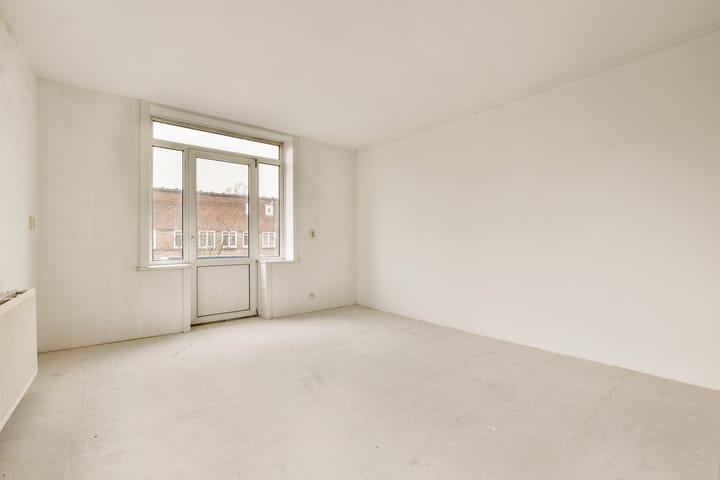 Photo 5 of Turnerstraat 25-C